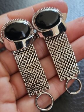 VTG Silver-Tone Mesh Drop Cufflinks with Black Oval Stone